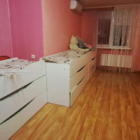 Hotel 7/24 Brovary Bagian luar foto