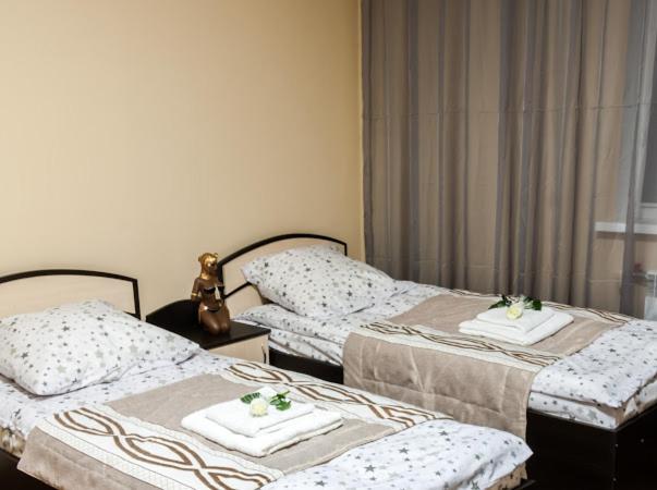 Hotel 7/24 Brovary Bagian luar foto