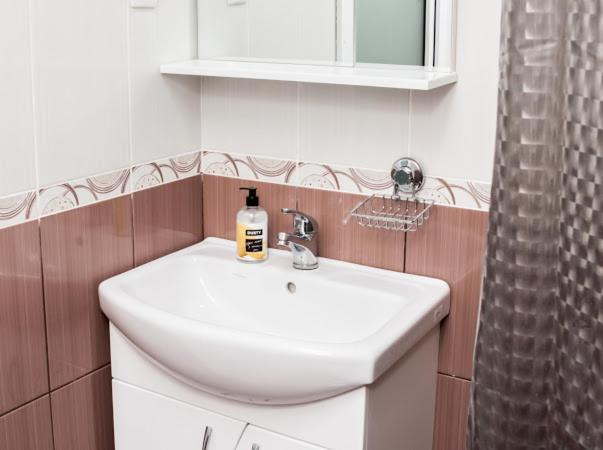Hotel 7/24 Brovary Bagian luar foto